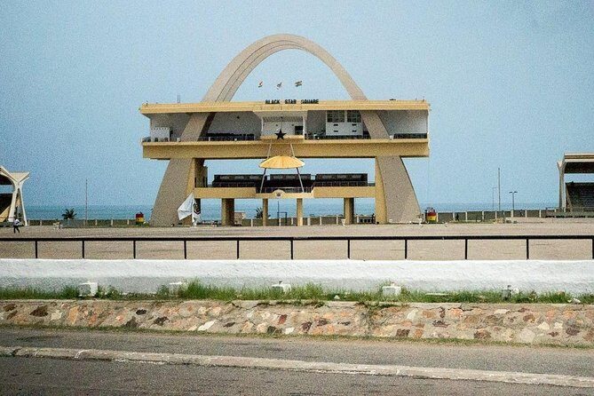 1 Day Accra City Tour - Stop 5: James Town Lighthouse and early settlement history