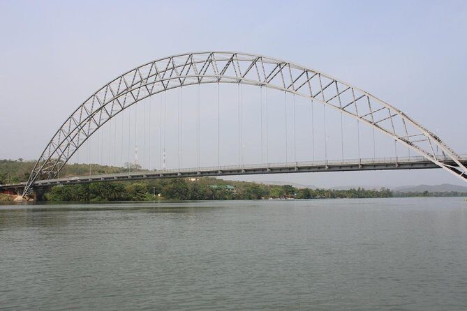 6 day Culture & History Tour in Ghana - Volta River motorboat to Akosombo Dam: the water break you’ll remember