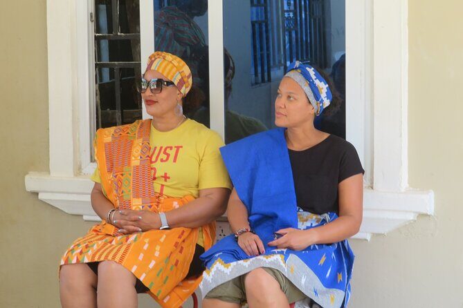 7-Day Private Cultural and Heritage Tour in Ghana - Kumasi’s Royal Museum and Kejetia Market: Power, Artifacts, Shopping