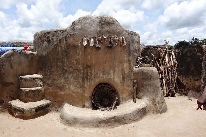 9 Day Ghana Wildlife and Culture Tour - Day 3: Northbound flight to Tamale and arrival at Mole