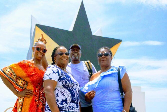 A Day in Accra - Shopping and souvenirs: how to leave with good stuff (not just more stuff)