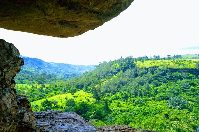 A Tour to Boti Falls - Stop 2: Umbrella Rock hike for shade, views, and a mental reset