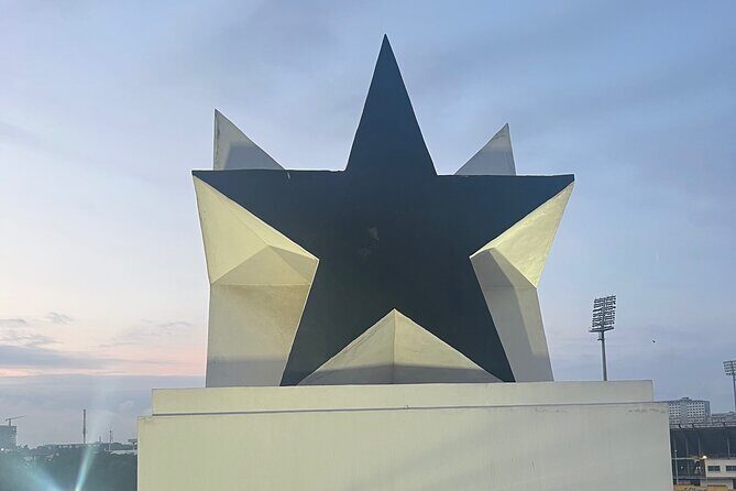 Accra City Tour, explore the history, and local flavours. - Timing, meeting hours, and how to plan your day