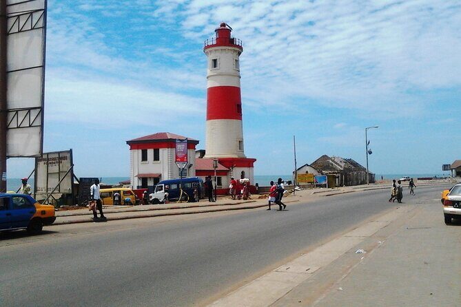 Accra Detailed City Tour - Centre for National Culture: souvenirs plus a chance to make music