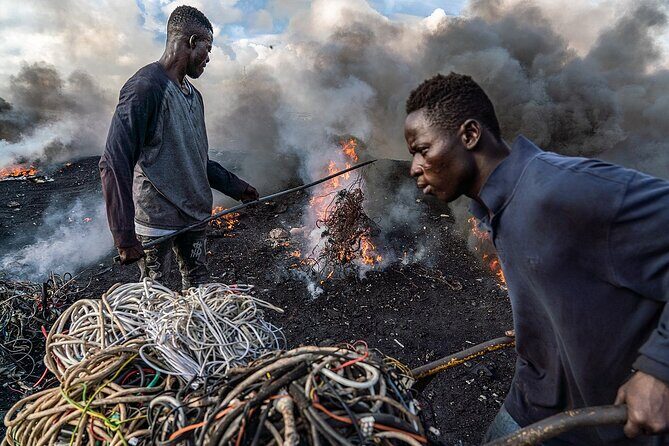 Accra E-waste and Recycling experience in Agbogbloshie - What to bring (and how to prepare mentally)
