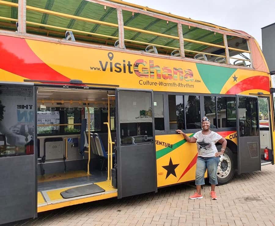 ACCRA GUIDED CITY TOUR, GHANA - Dr. Kwame Nkrumah Mausoleum: National Memory, Up Close