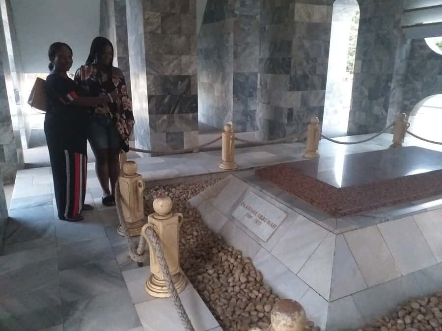 Accra: Guided City Tour with Lunch - Key highlights to look for