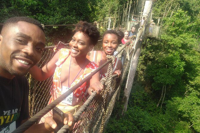 Accra To Cape Coast And Elmina Day Tour - Who should book this tour, and who might prefer a slower option