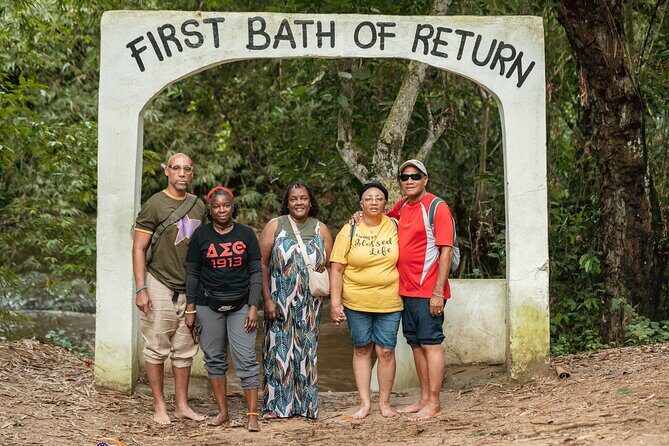 Assin Manso Slave River and Cape Coast Castle Private Day Tour - Price and value: what $200 buys on a private, admission-included day