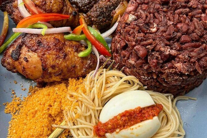 Authentic Ghanaian Cooking Class in Accra - Inside the Cooking Class: How the Chef Runs It