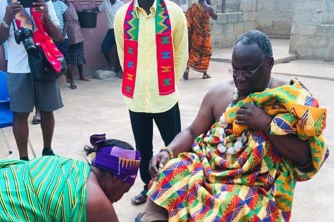 Bonwire Namimg Ceremony and Kente Tourist Center - Kumasi pickup to Bonwire: how the day usually flows