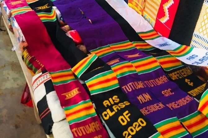 Bonwire Namimg Ceremony and Kente Tourist Center - Crowd-free culture in the Kumasi area: is it really calmer?