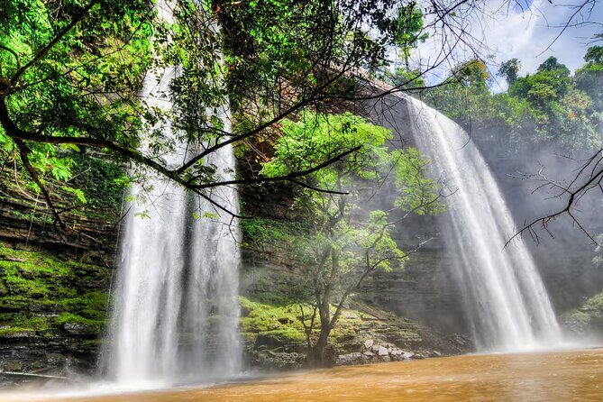 Boti Falls, Umbrella Rock, Aburi Gardens & Cocoa Farm Day Tour - What to pack for Ghana sun and forest paths