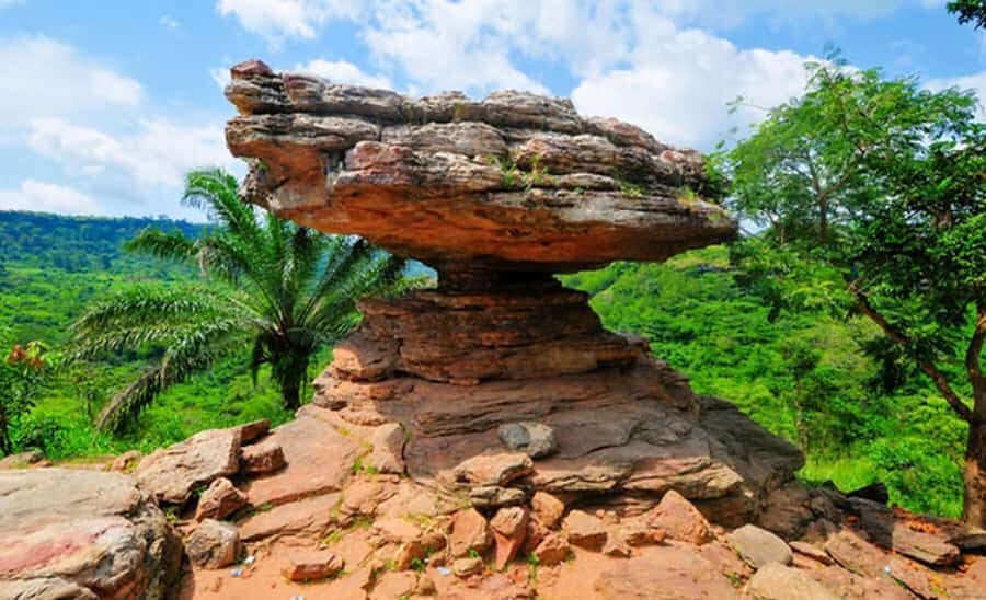 Boti Falls, Umbrella Rock, Aburi Gardens & Cocoa Farm Tour - Should You Book This Boti Falls and Cocoa Day Trip?