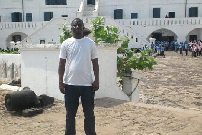 Cape Coast Elmina Kakum Park Private Day Tour - Cape Coast Castle: dungeons, colonial administration, and the Door of No Return
