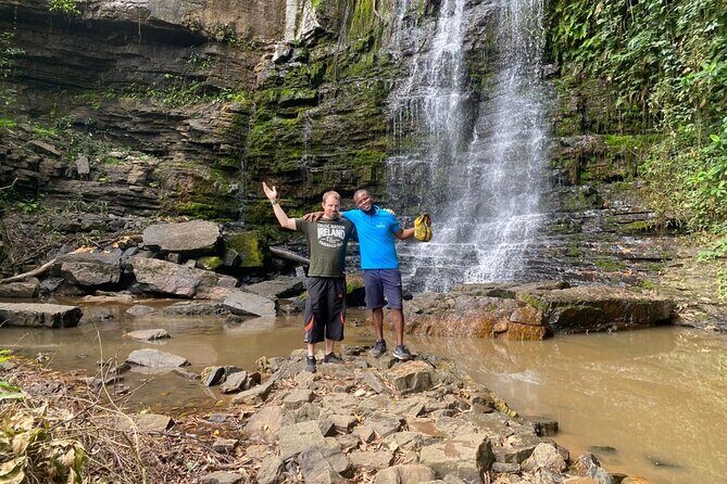 Day Trip Near Accra - Visit Aburi Gardens, Waterfall & Cocoa Farm - Aburi Craft Village: Souvenirs Made by Artisans