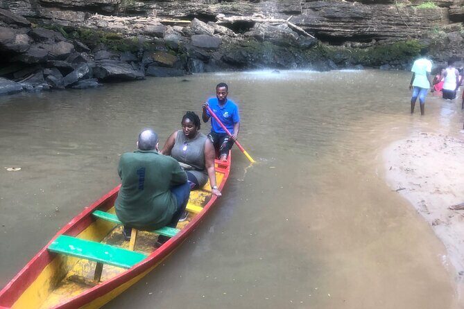 Experience Boti Waterfalls, Aburi Botanical Gardens & Tetteh Quarshie Cocoa Farm - Timing, Season, and Weather: Plan Around the Falls