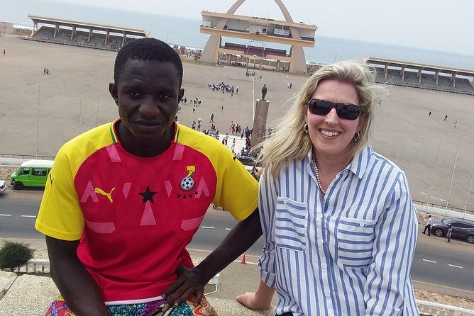 Experience the Beauty, History and the Culture Of Accra in a Day - Makola Market: Open-Air Shopping and Real Daily Life