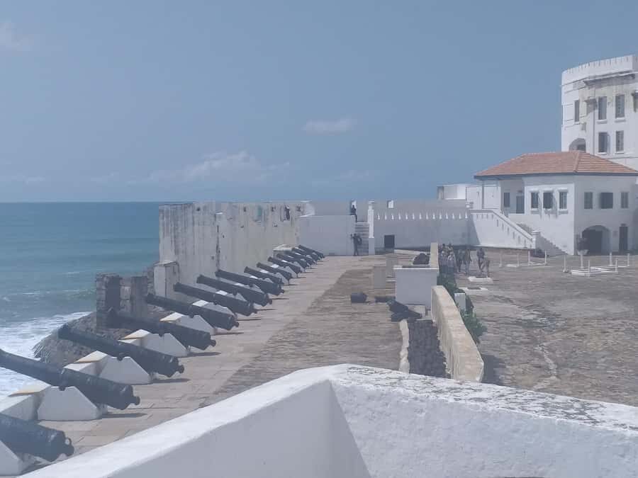 From Accra: Cape Coast Slave Dungeons Heritage Tour & Lunch - Lunch With African Flavors: Fuel for the Long Day