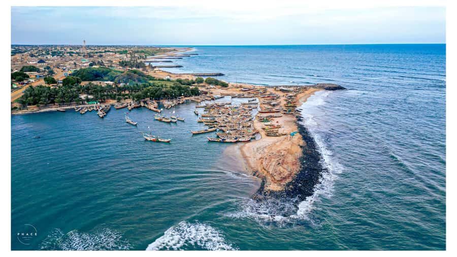 From Accra The Cape Coast Day Tour with Private Tour Guide - Cape Coast Castle: Walking Through the Transatlantic Slave Trade Story