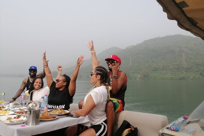 Full-Day Accra Safari and Boat Cruise Private Tour - Why Shai Hills + Lake Volta works so well from Accra