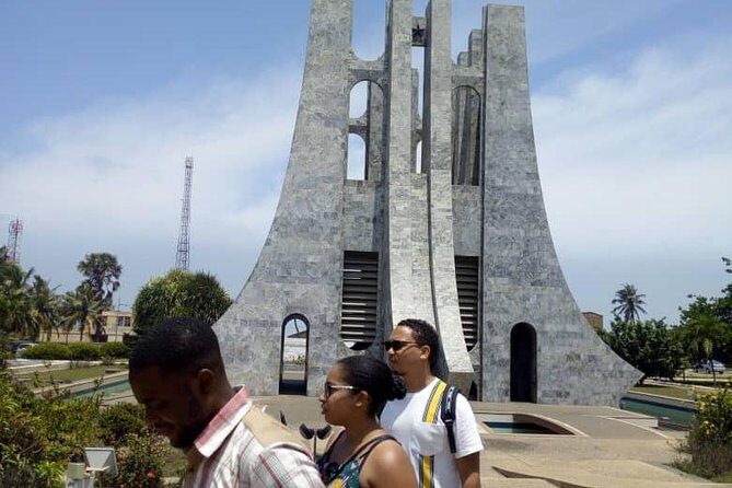 Ghana City 2-day Tour - A quick note on weather and energy