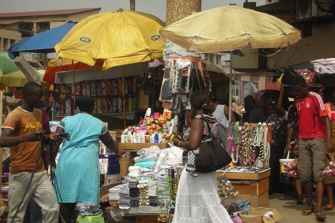 Makola Market Walking Tour - Haggling lessons you can use immediately (without making it awkward)