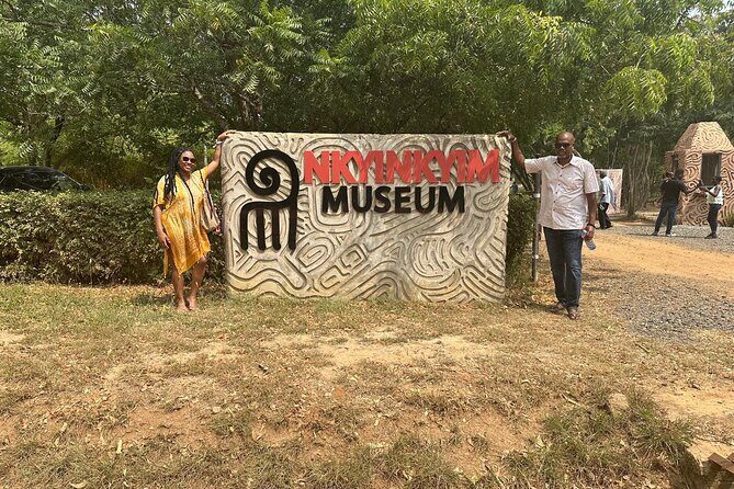 Private Full Day Culture and Nature Tour of Cape Coast - Assin Manso Slave River Park: reflection with meaning and a memorial