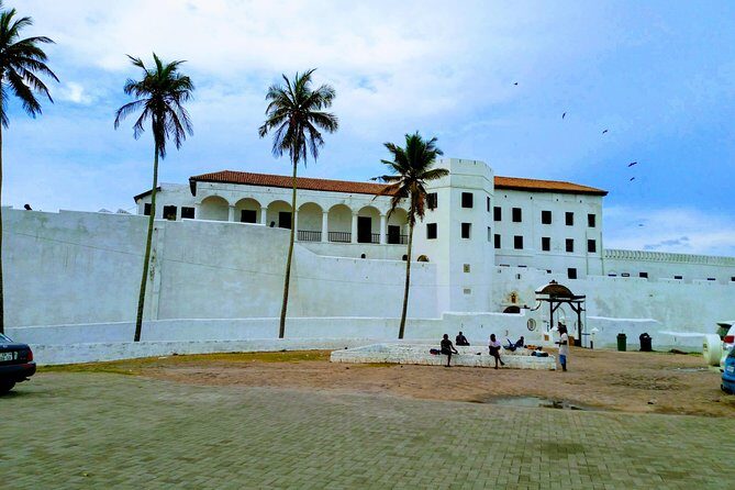 The Cape Coast Tour - Guides, Timing, and the Human Side of a Long Day