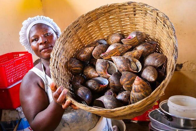 Tour Kumasi City Like a Local - Your guide and what private really means in Kumasi