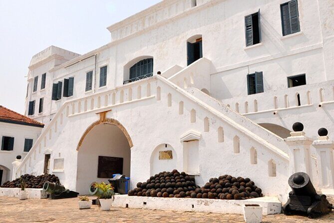 Trails of the transatlantic slave trade in Ghana - Nzulezo stilt village and Fort Appollonia: history meets living culture